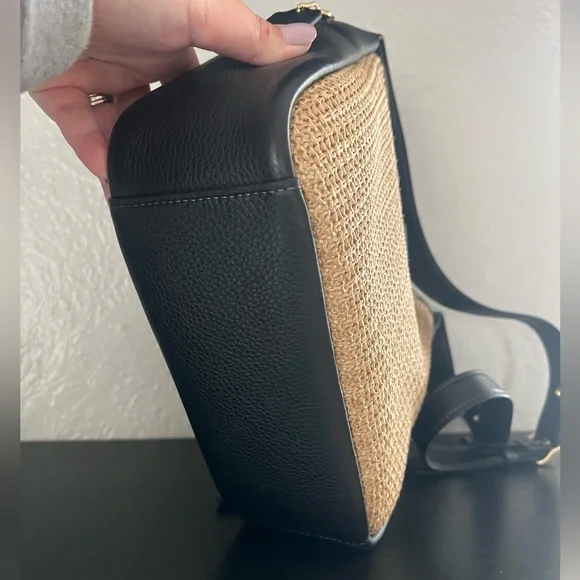 ✨ NWOT - Coach Hadley Convertible Crossbody Bag ✨ - Picture 8 of 11